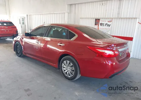 2016 Nissan Altima 2.5/2.5 S/2.5 Sl/2.5 Sr/2.5 Sv из США, поврежденный, VIN 1N4AL3AP1GN308208